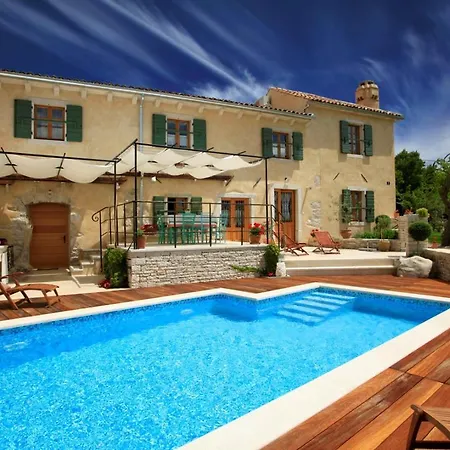 Gelci Villa